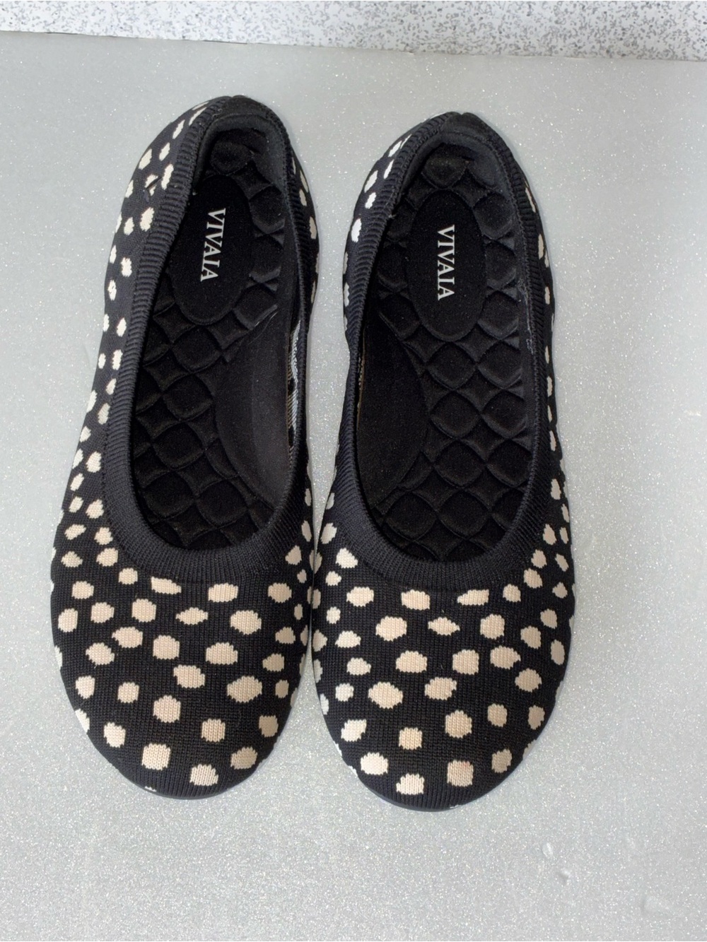 Vivaia Black & Cream Polka Dot Knit Ballet Flats Sz 43